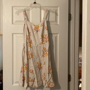 Summer dress with flower details spaghetti strap L